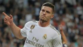 تقارير إسبانية: مهاجم ريال مدريد قد يعود للدوري الألماني