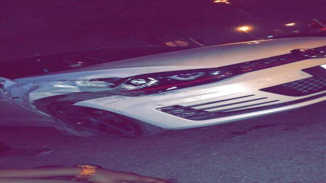 بالصور : محمد جحفلي مدافع نادي الهلال السعودي ينجو بعد حادث مرور