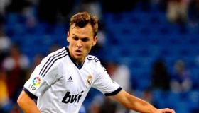 دينيس تشيريشيف يؤكد على ضرورة تطوير المستوى داخل ريال مدريد
