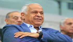 فرج عامر: لن نتعاقد مع مدرب كبير لقيادة سموحة